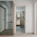 Apartament Spacious 917 *