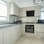 Spacious 917 Apartman Bukarest