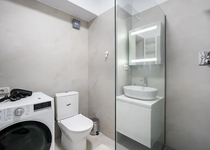 Spacious 917 Apartment Bucharest