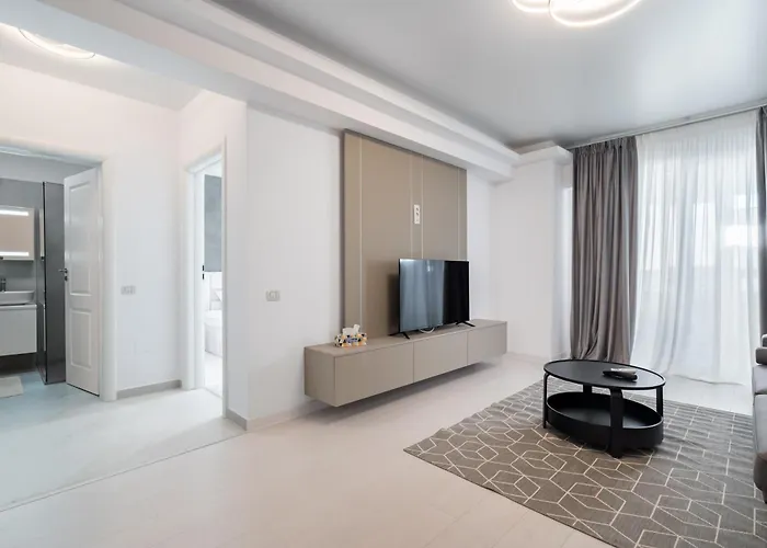 Spacious 917 Apartment